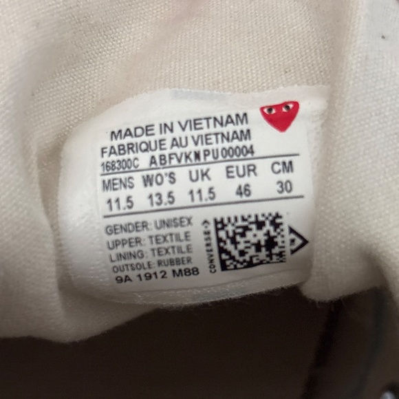 Converse - Picture 3 of 4